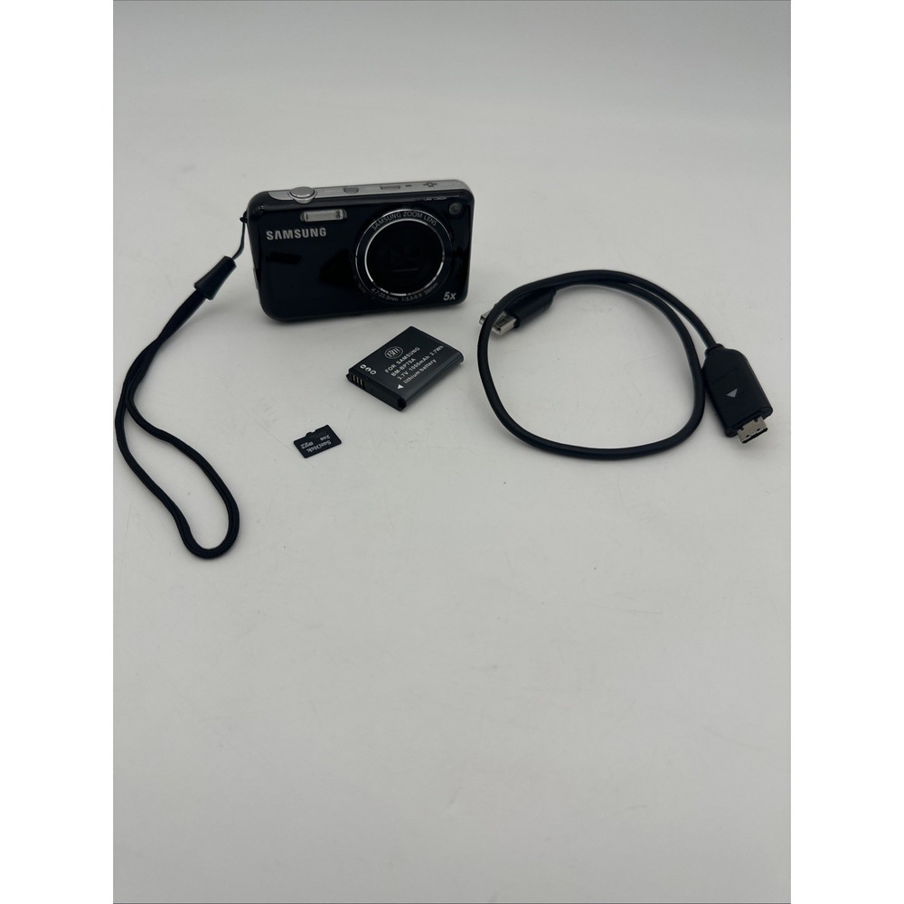 Samsung PL120 14.2MP Digital Camera Black w/ Charger, Battery 2GB SD Card